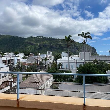 Rare ! Spacieux T3 En Roof-Top Au Barachois - 2 Ch Climatisees - 6 Couchages - Proche Aeroport 생드니 외부 사진