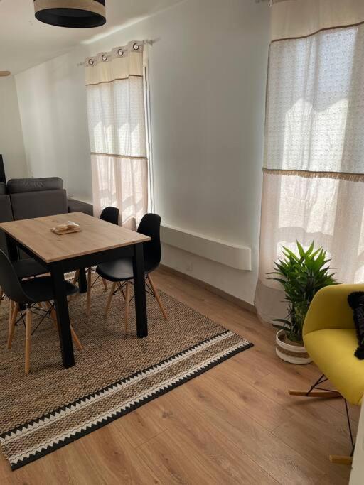 Rare ! Spacieux T3 En Roof-Top Au Barachois - 2 Ch Climatisees - 6 Couchages - Proche Aeroport 생드니 외부 사진