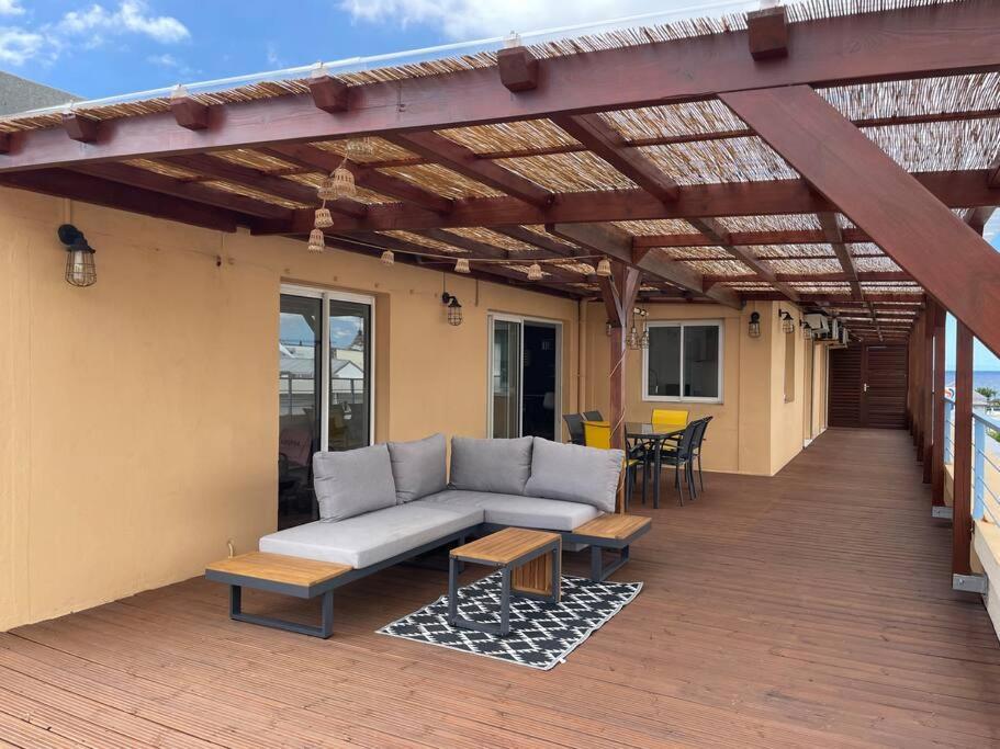 Rare ! Spacieux T3 En Roof-Top Au Barachois - 2 Ch Climatisees - 6 Couchages - Proche Aeroport 생드니 외부 사진