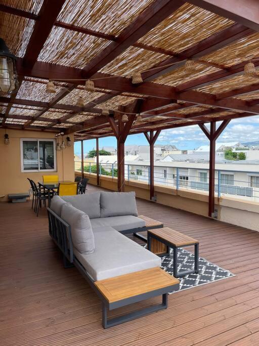 Rare ! Spacieux T3 En Roof-Top Au Barachois - 2 Ch Climatisees - 6 Couchages - Proche Aeroport 생드니 외부 사진