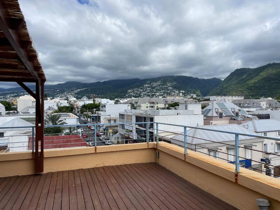 Rare ! Spacieux T3 En Roof-Top Au Barachois - 2 Ch Climatisees - 6 Couchages - Proche Aeroport 생드니 외부 사진